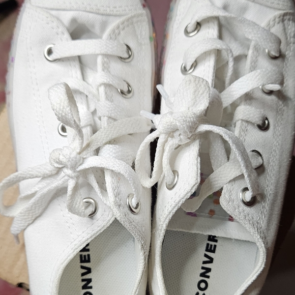 Converse (little girls)(NWOT) - Picture 5 of 6